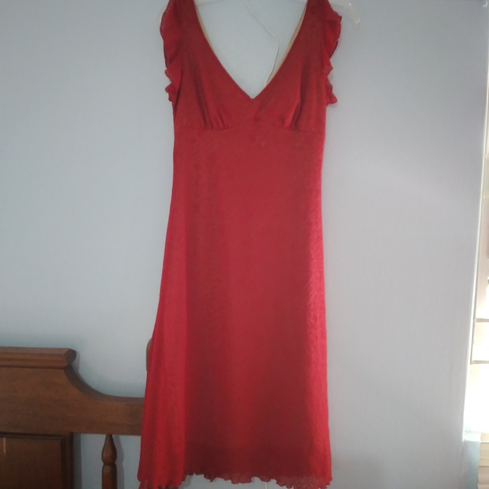 Red midi length lace dress w/ ruffle sleeves